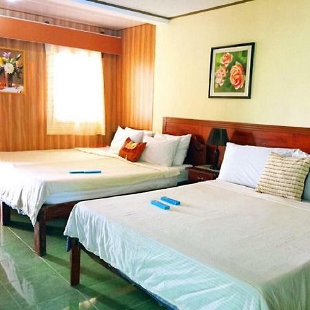 Four Seasons Seaview Hotel El Nido Exterior foto